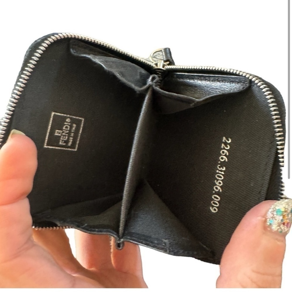 Fendi Coin case - Picture 2 of 4